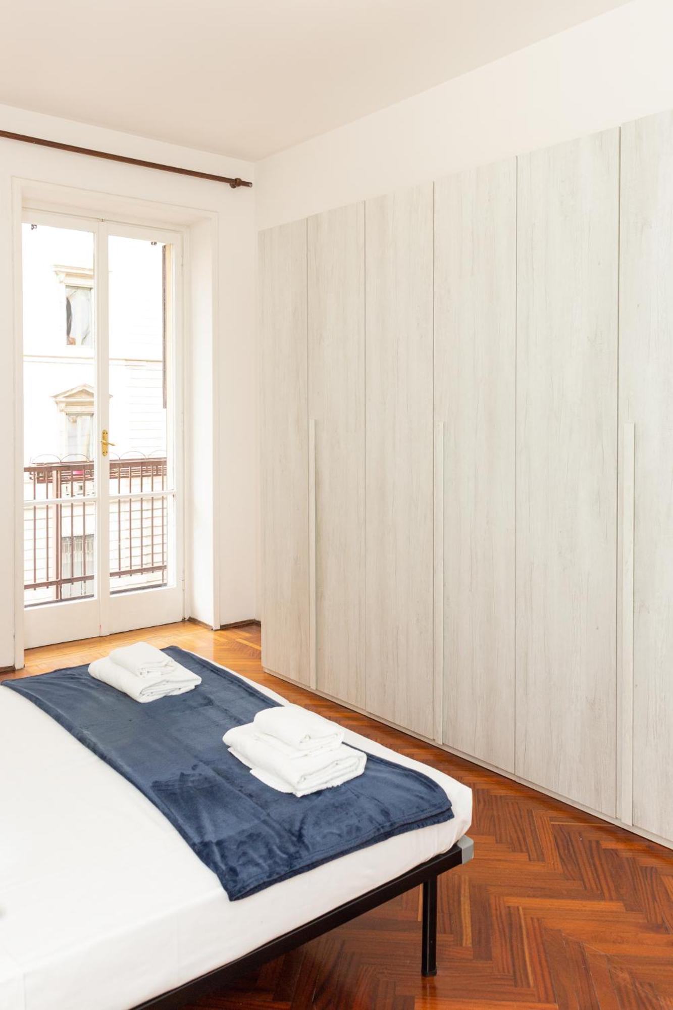 Picasso - Spacious Exclusive Apartment Milan Exterior photo